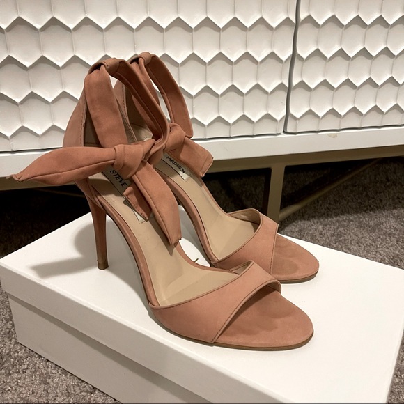 Blush Pink Suede Bow Heels - Picture 1 of 5